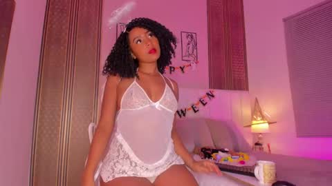 Hi guys i am Zoe  online show from 11-01-25, 11:34