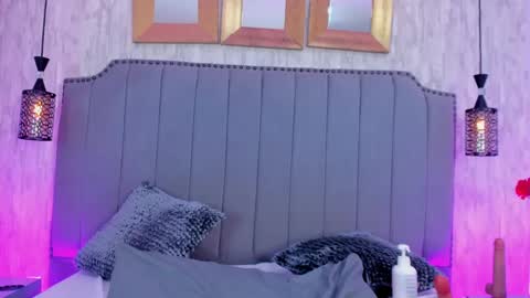 Camila Aristizabal online show from 02-14-25, 11:42