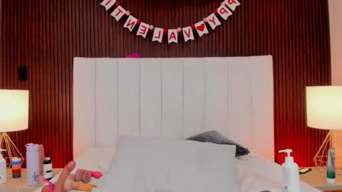 Camila Aristizabal online show from 02-20-25, 11:21