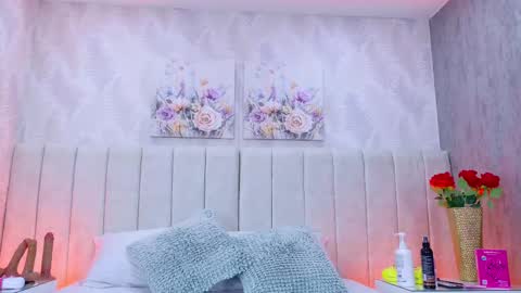 Camila Aristizabal online show from 09-17-25, 08:43