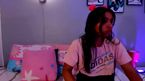 Zoee online show from 11-15-25, 12:34