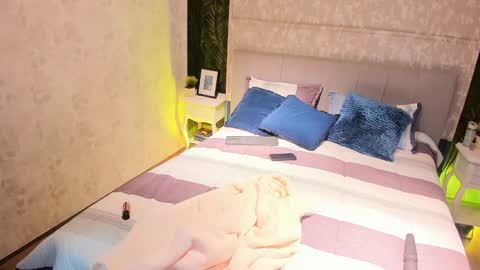 Zoe online show from 01-10-26, 03:30