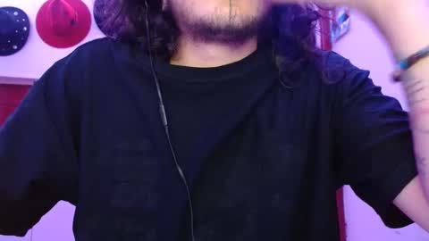 Snapshot of zoee_jhonnyy chatting on 01-30-25, 09:47 zoee jhonnyy online show from 01-30-25, 09:47