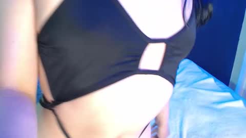 Snapshot of zoeeblack chatting on 10-23-25, 05:51 zoeeblack online show from 10-23-25, 05:51
