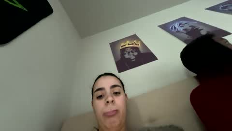 LovelyLatin25 online show from 01-28-25, 01:59