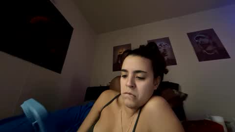 LovelyLatin25 online show from 09-25-25, 03:05