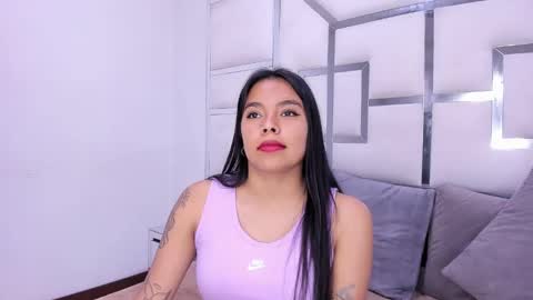 ZoeSwam online show from 01-14-25, 07:00
