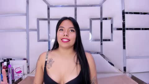 ZoeSwam online show from 01-18-25, 07:15