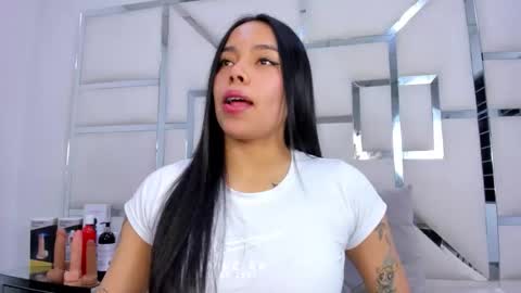 ZoeSwam online show from 11-27-25, 11:34