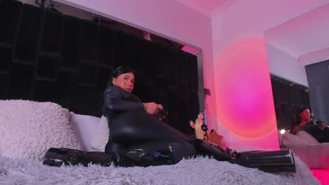 zoevidal_ online show from 01-13-25, 02:53