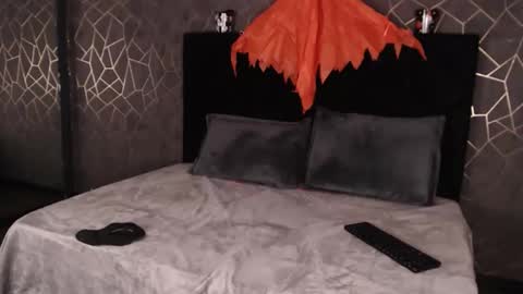 zoey_stone online show from 10-08-25, 07:44