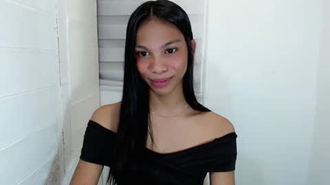 zoey online show from 02-22-25, 01:24