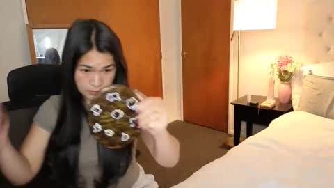 Snapshot of zoeyjohnson24 chatting on 04-08-26, 11:10 zoeyjohnson24 online show from 04-08-26, 11:10