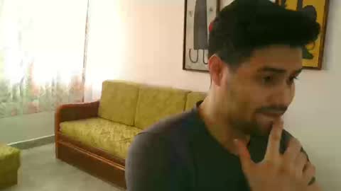 Snapshot of zohan_haidar chatting on 09-10-25, 04:51 ZohanMohamed online show from 09-10-25, 04:51