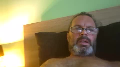 Snapshot of zola2025 chatting on 09-10-25, 05:29 zola2025 online show from 09-10-25, 05:29