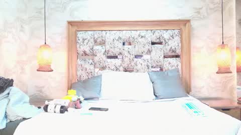 Snapshot of zoley_watson chatting on 01-19-26, 03:10 zoley online show from 01-19-26, 03:10