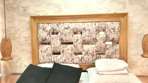 Snapshot of zoley_watson chatting on 02-28-26, 03:18 zoley online show from 02-28-26, 03:18