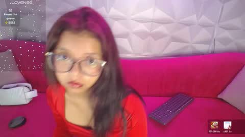 Zoe online show from 02-13-26, 01:51