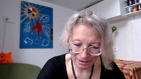 Snapshot of zosya1111 chatting on 03-05-25, 10:33 Zosya1111 online show from 03-05-25, 10:33