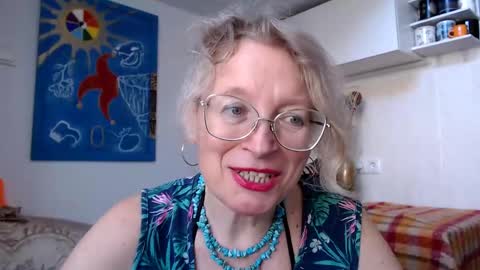 Snapshot of zosya1111 chatting on 03-09-25, 12:53 Zosya1111 online show from 03-09-25, 12:53