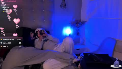 cintya kors online show from 12-10-24, 08:19