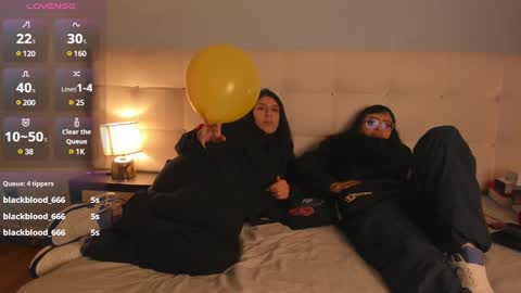 cintya kors online show from 12-31-24, 09:21