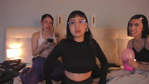 cintya kors online show from 02-01-25, 06:10