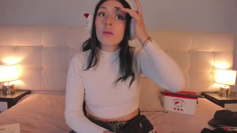 cintya kors online show from 02-06-25, 02:55