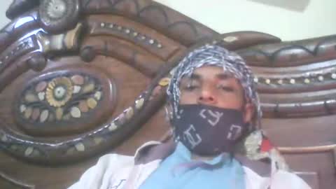 Snapshot of zoyakhan803 chatting on 12-04-25, 12:09 zoyakhan803 online show from 12-04-25, 12:09