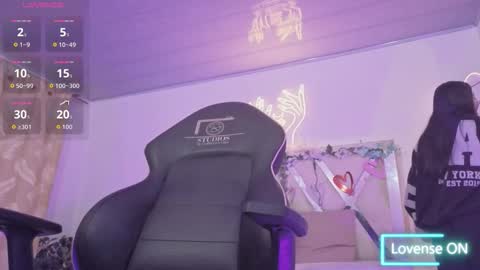 ZURY   online show from 02-07-26, 11:36