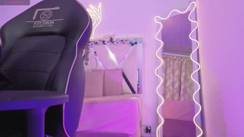 ZURY   online show from 02-26-26, 11:31