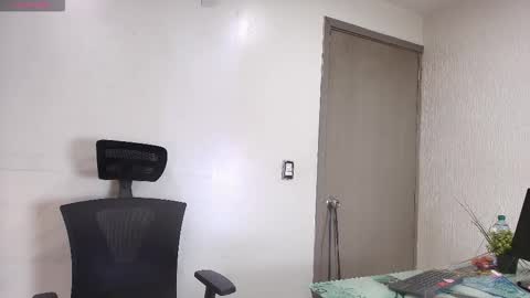 Zuzana21 online show from 02-17-26, 12:23