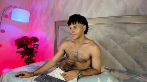 zyan_moreno online show from 11-02-25, 02:08