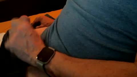 Snapshot of zygarek chatting on 11-23-25, 12:54 Tommy online show from 11-23-25, 12:54