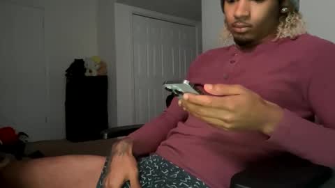 mixedtwinklol online show from 11-18-25, 07:02