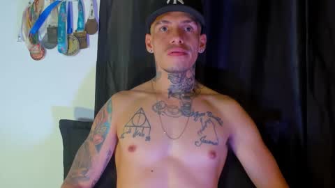 Snapshot of zyongarcia2020 chatting on 01-12-25, 02:41 zyon garcia online show from 01-12-25, 02:41