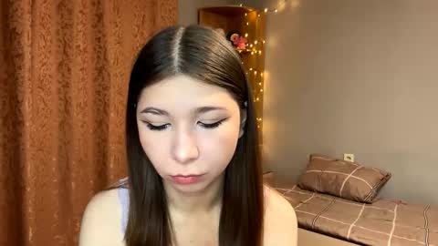 Snapshot of zyraelle chatting on 02-24-26, 05:44 Lilith online show from 02-24-26, 05:44