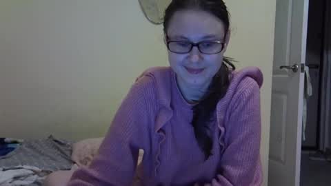 Snapshot of zyuhre chatting on 11-15-25, 05:27 Zyuhre online show from 11-15-25, 05:27
