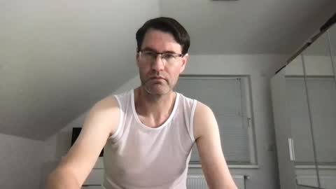 zzz123_cam online show from 10-19-25, 03:12