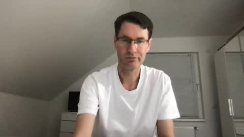 zzz123_cam online show from 11-28-25, 04:09