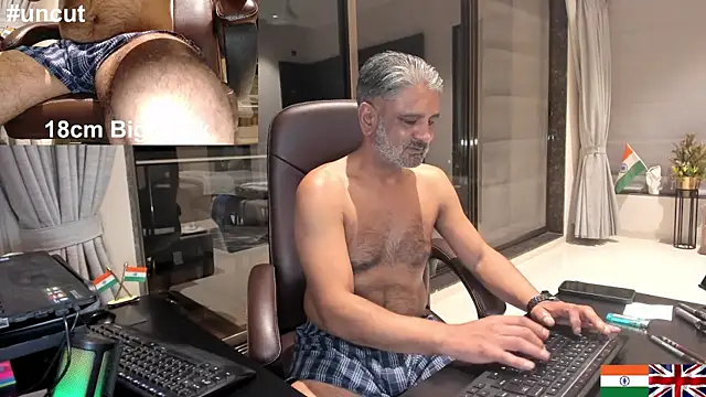 OnlineBossUK online show from 01-31-25, 04:59