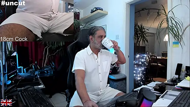 OnlineBossUK online show from 10-11-25, 06:17