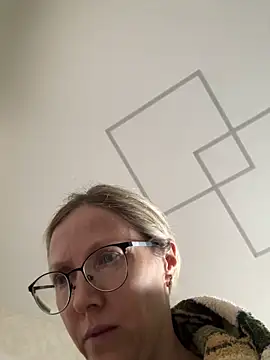 angelmommu online show from 10-23-25, 06:23