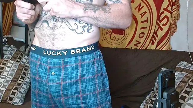 DADDY KANE8--- online show from 02-15-25, 07:17