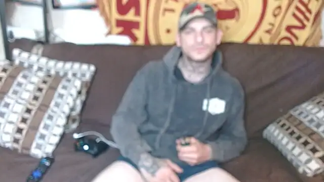 Snapshot of DADDY_KANE8--- chatting on 02-18-25, 03:21 DADDY KANE8--- online show from 02-18-25, 03:21