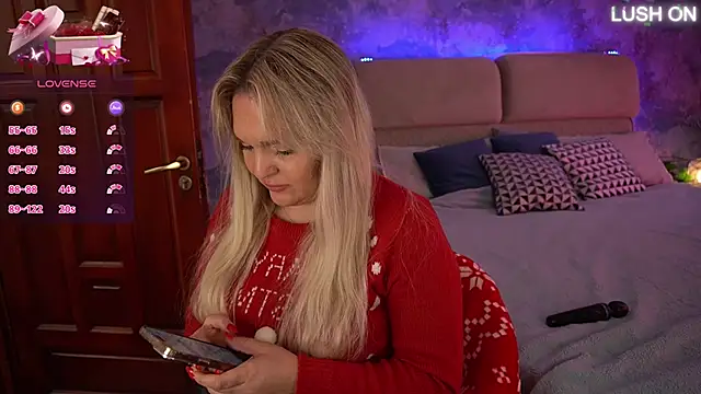 MissyMartinez online show from 12-17-24, 08:45