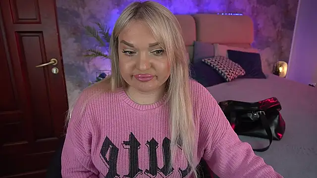 MissyMartinez online show from 03-17-25, 08:51