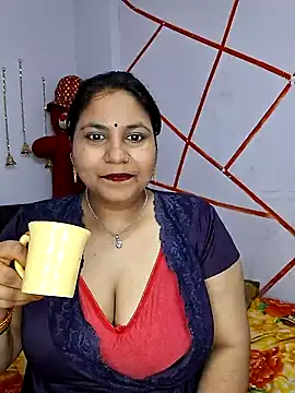 Snapshot of MOM-SUN-COUPLE chatting on 01-29-25, 07:32 MOM-SUN-COUPLE online show from 01-29-25, 07:32