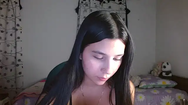 mia  lopez  online show from 03-07-25, 01:09