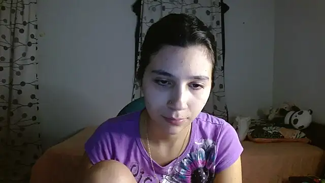 mia  lopez  online show from 03-21-25, 04:28